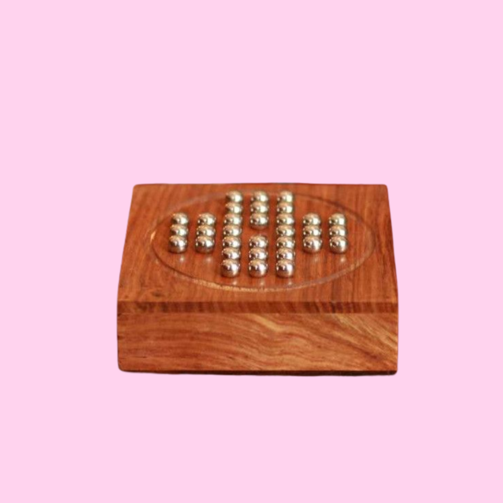 Wooden Solitaire - Image 4