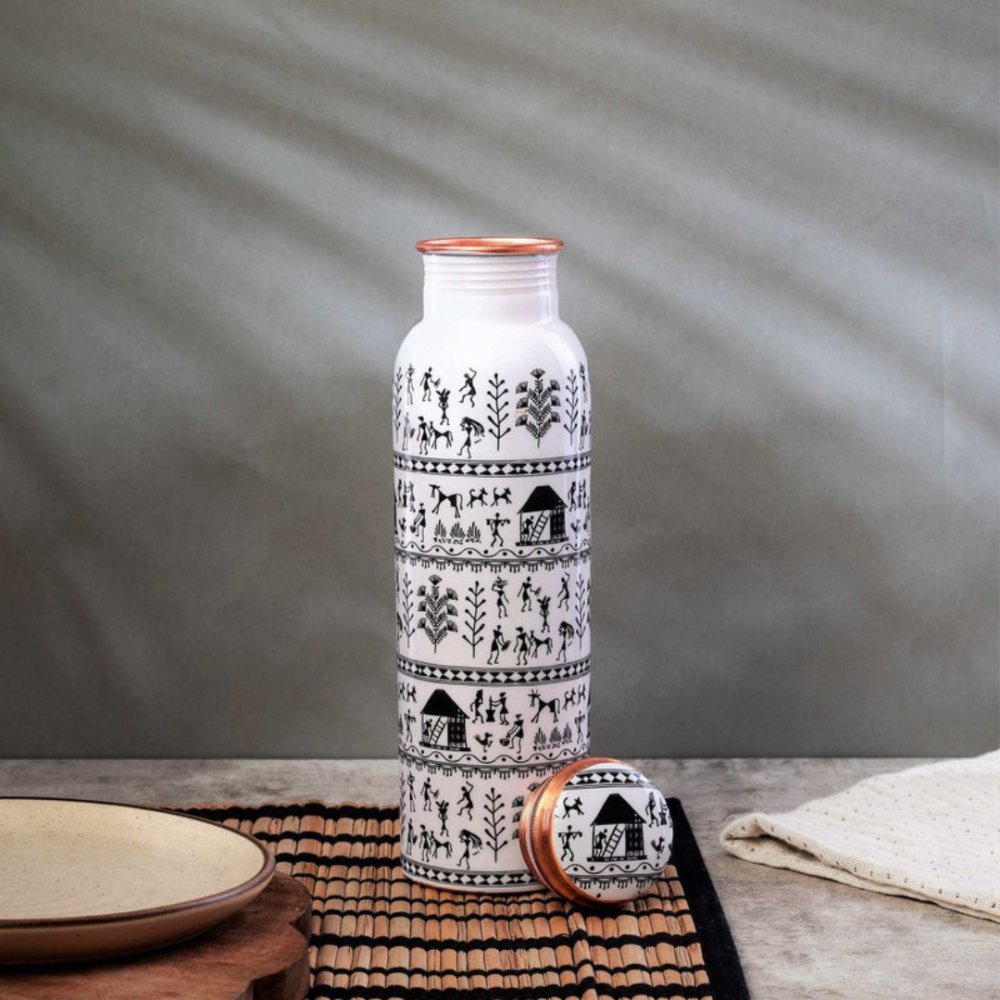 Q7 TRIBAL PRINT MENNAKARI BOTTLE